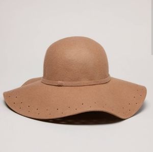 American Eagle Floppy Hat